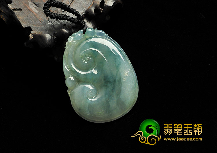 冰种飘花缅甸翡翠A货如意挂件