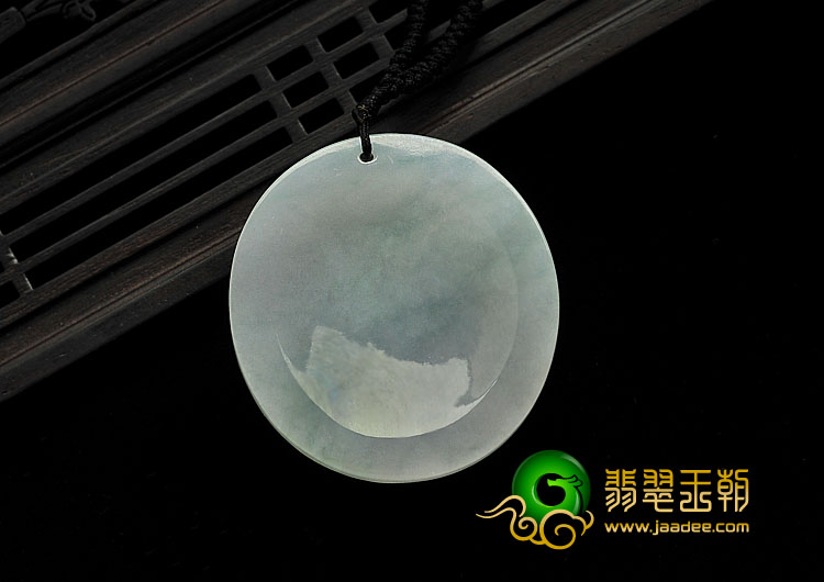 糯冰种淡晴水缅甸翡翠A货龙头挂件