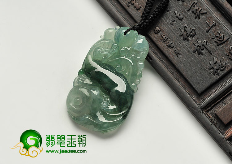 冰种飘花缅甸翡翠A货欢天喜地挂件
