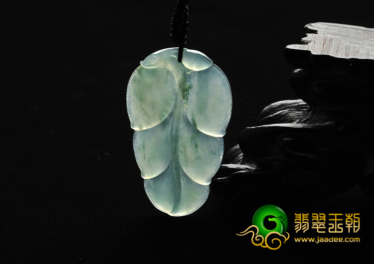 冰种飘花缅甸翡翠A货叶子挂件