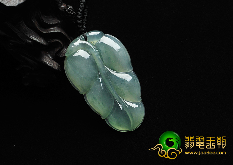 冰种飘花缅甸翡翠A货叶子挂件