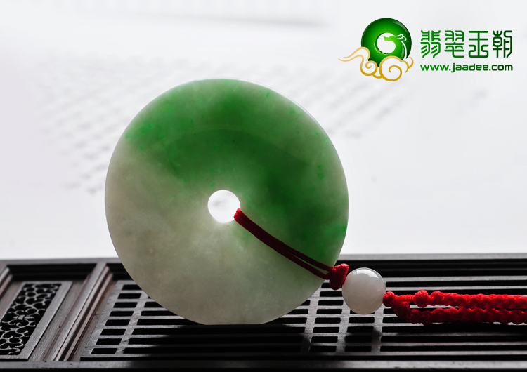 糯冰种翠色缅甸翡翠A货平安扣挂件