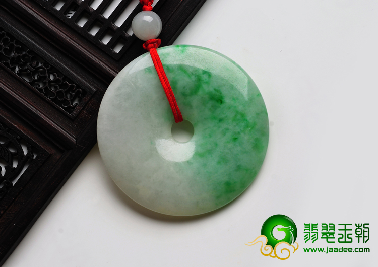 糯冰种翠色缅甸翡翠A货平安扣挂件