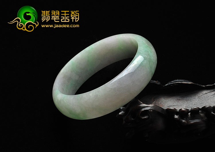 糯冰种春带彩缅甸翡翠A货手镯（57.2mm）