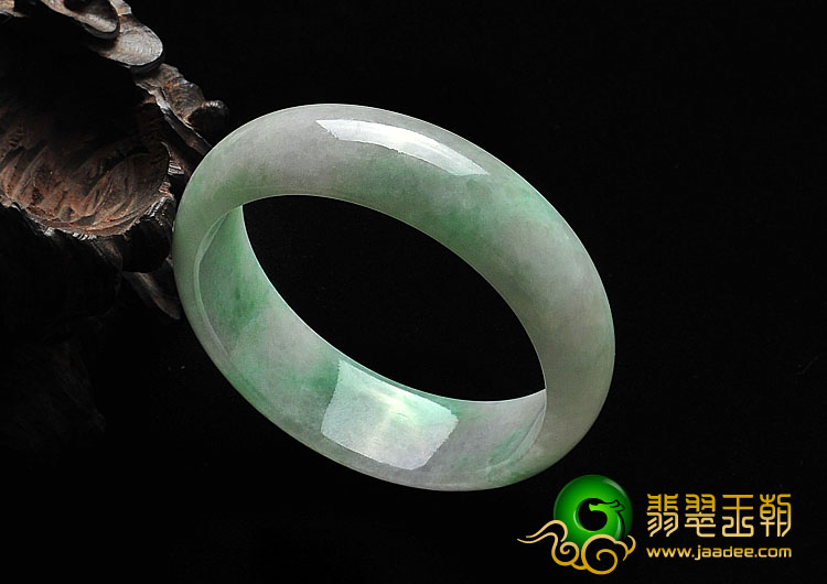糯冰种春带彩缅甸翡翠A货手镯（57.2mm）