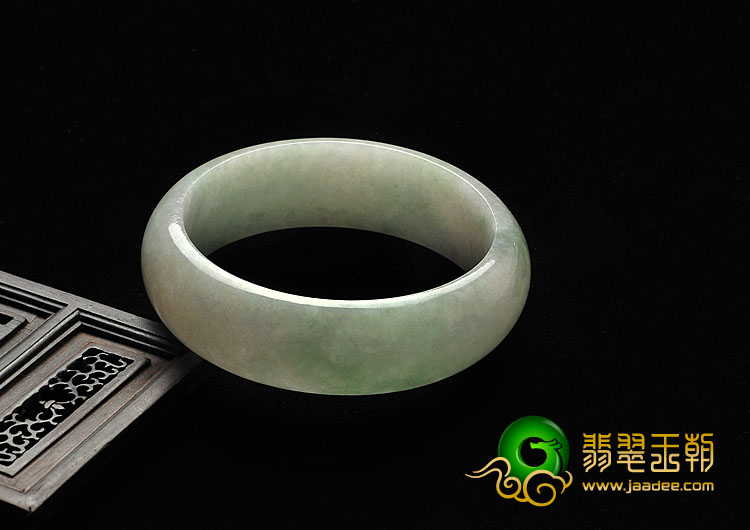 糯冰种晴水缅甸翡翠A货手镯（55.1mm）