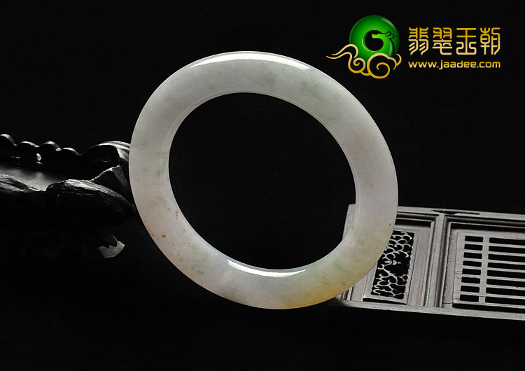 糯冰种紫罗兰黄翡略飘花缅甸翡翠A货圆条手镯（55.2mm）