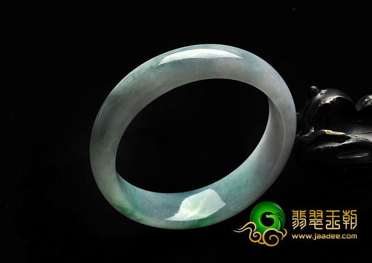 糯冰种春带彩缅甸翡翠A货手镯（57.3mm）