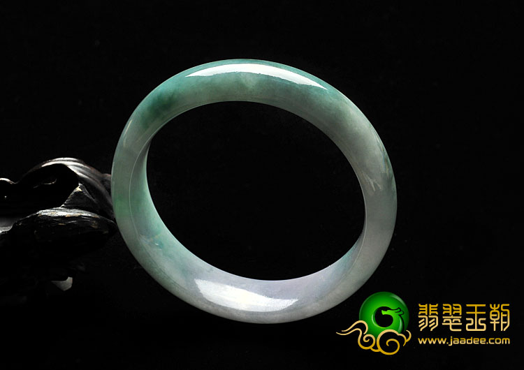 糯冰种春带彩缅甸翡翠A货手镯（57.3mm）