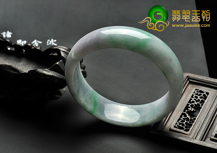 糯冰种春带彩缅甸翡翠A货手镯（56.2mm）