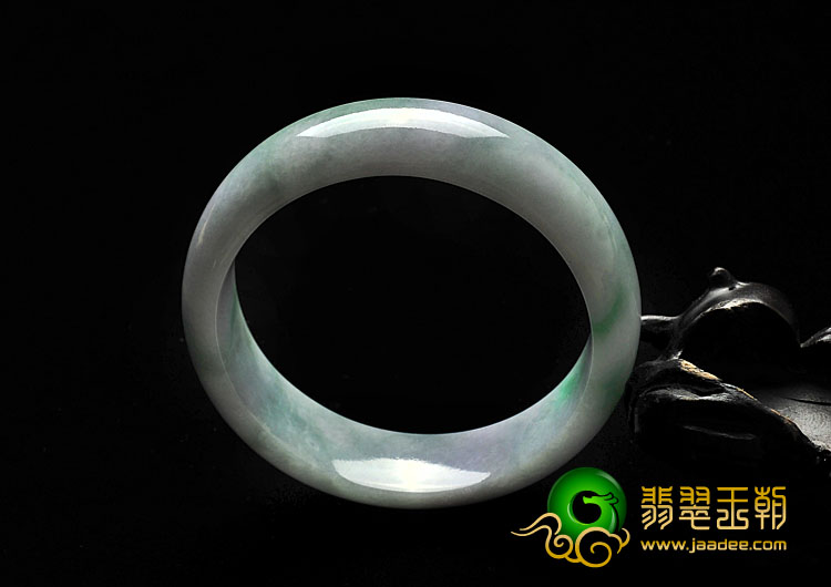 糯冰种春带彩缅甸翡翠A货手镯（56.2mm）