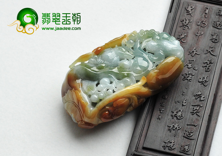 糯冰种黄翡缅甸翡翠A货喜上眉梢挂件/手玩件