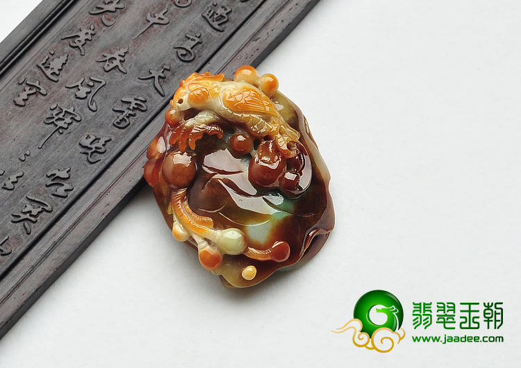 糯冰种褐黄翡翠色缅甸翡翠A货英明神武挂件