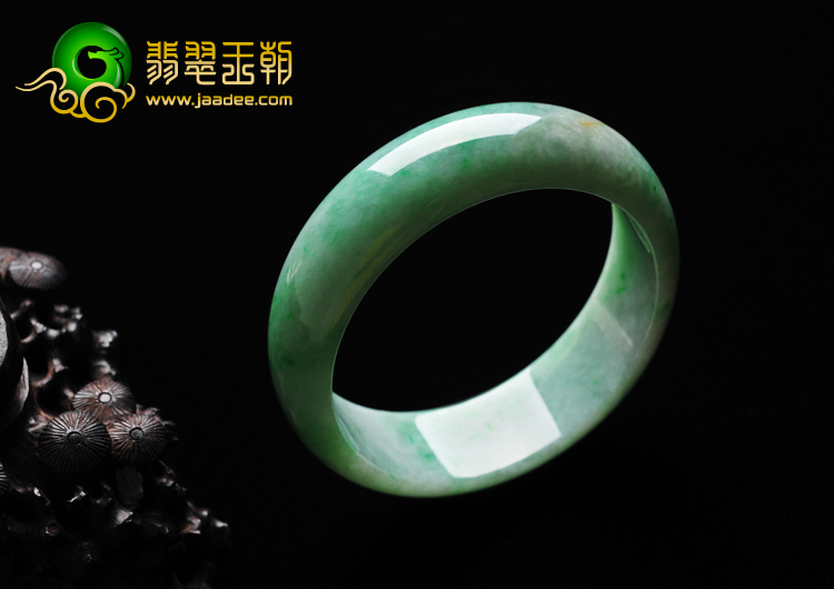 糯冰种翠色略带黄翡缅甸翡翠A货手镯（59.7mm）