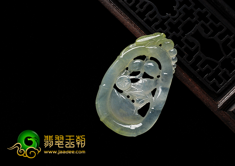 冰种黄色缅甸翡翠A货喜鹊闹春挂件