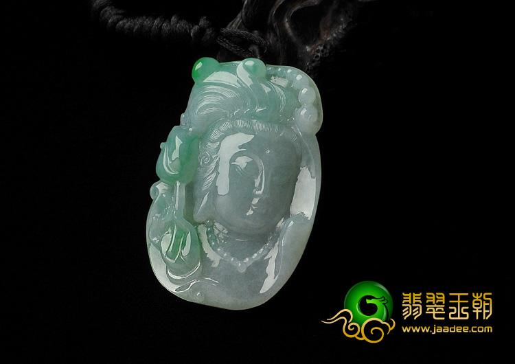 糯冰种飘翠缅甸翡翠A货观音头挂件