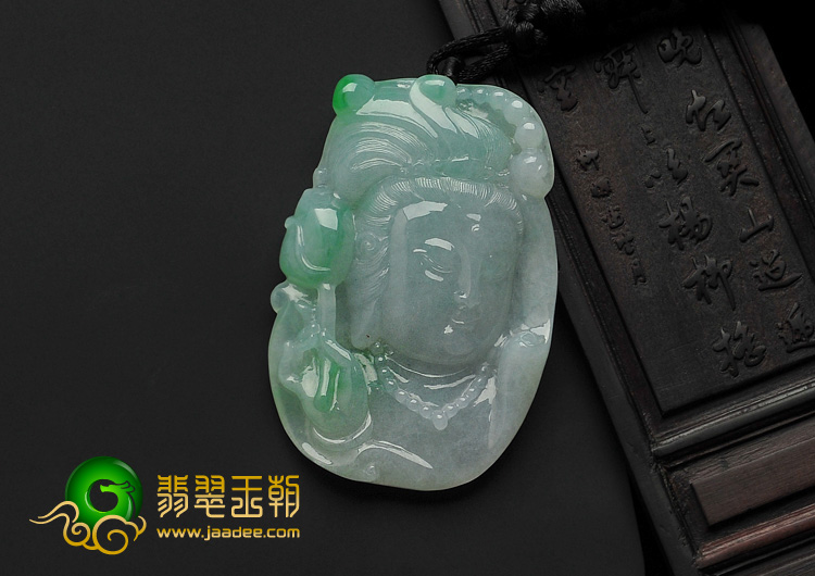 糯冰种飘翠缅甸翡翠A货观音头挂件