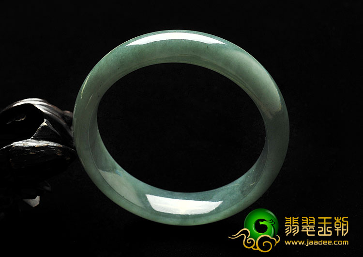 糯冰种蓝水缅甸翡翠A货手镯（52.2mm）