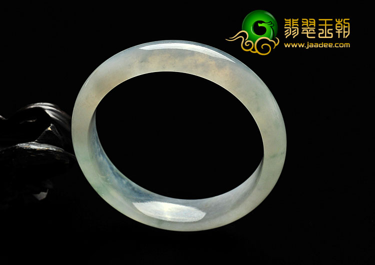 冰种略飘花缅甸翡翠A货手镯（58mm）