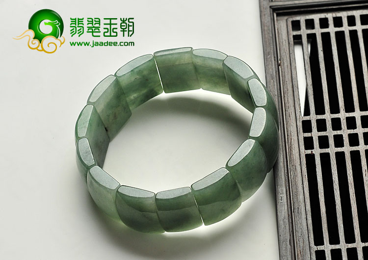 feicui糯冰种晴水缅甸翡翠A货手链