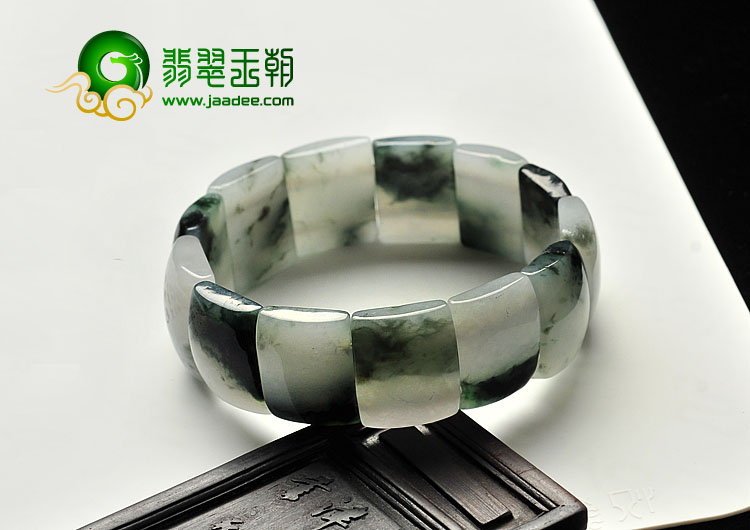 糯冰种飘花缅甸翡翠A货手链