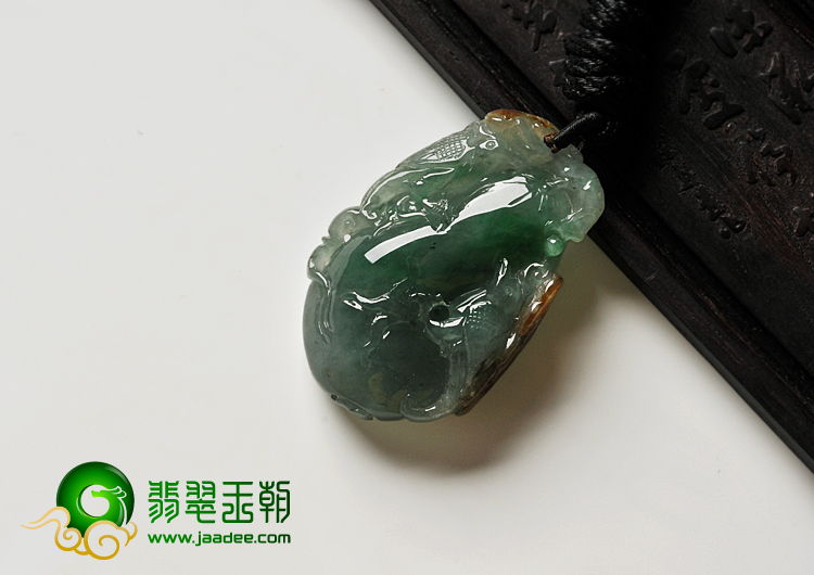 冰种三彩缅甸翡翠A货喜鹊报福挂件