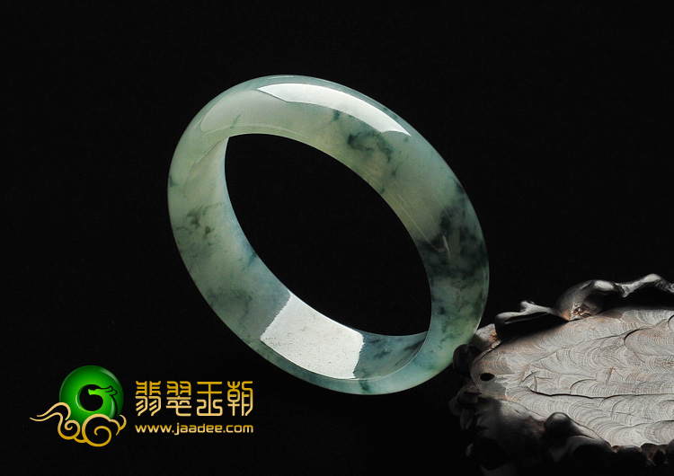 冰种飘花缅甸翡翠A货手镯（57.9mm）