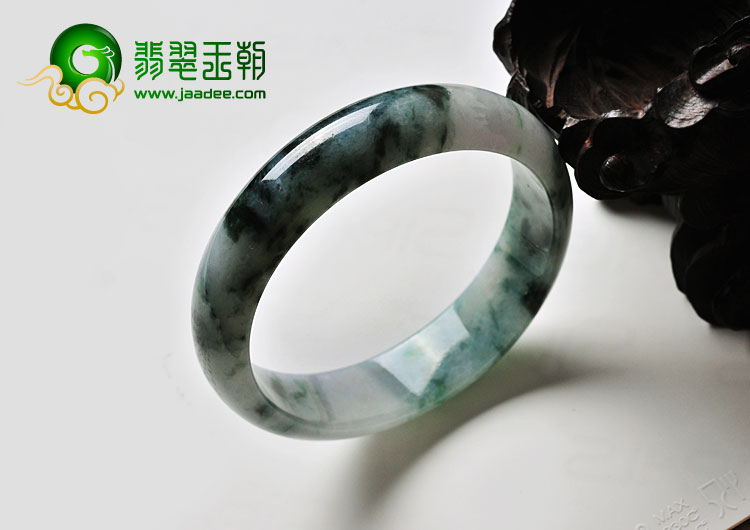 糯冰种飘花缅甸翡翠A货手镯（57.8mm）