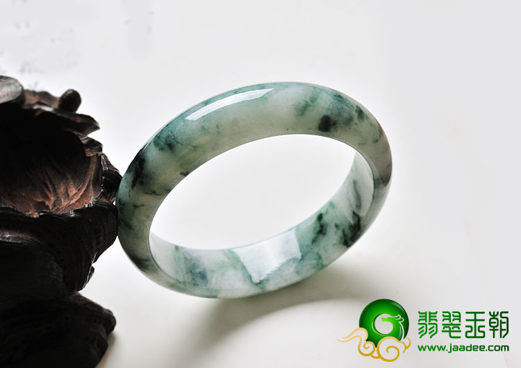 糯冰种飘花缅甸翡翠A货手镯（53mm）
