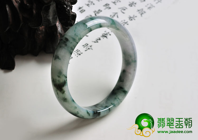 糯冰种飘花缅甸翡翠A货手镯（54.5mm）