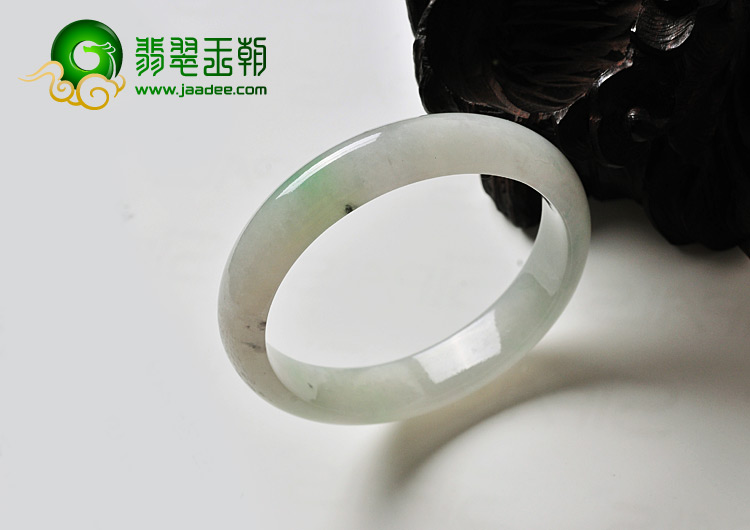 糯冰种飘翠缅甸翡翠A货手镯（53.1mm）