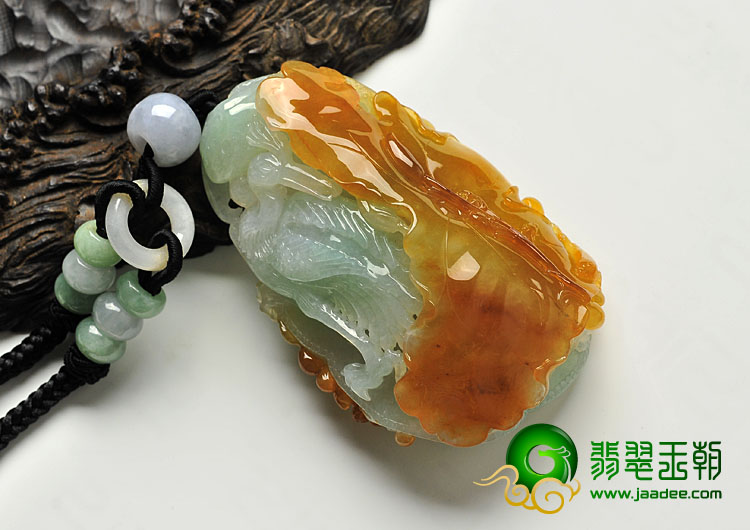糯冰种三彩缅甸翡翠A货一路连科手玩件