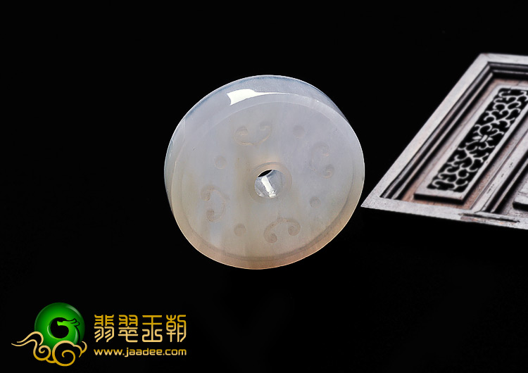 糯冰种淡黄翡缅甸翡翠A货平安扣挂件