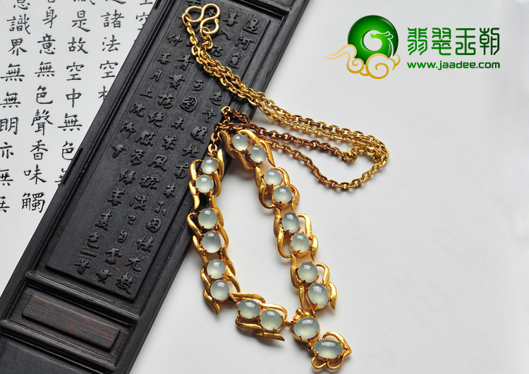 冰种晴水缅甸翡翠A货项链面