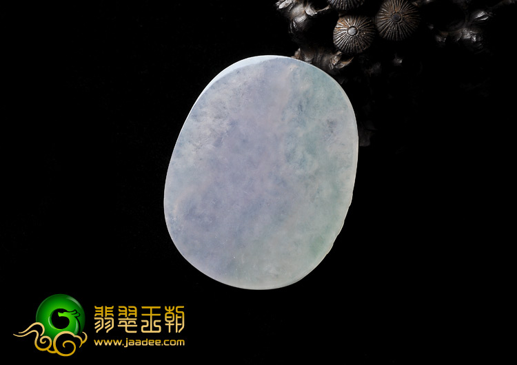 冰种淡春带彩缅甸翡翠A货观音挂件