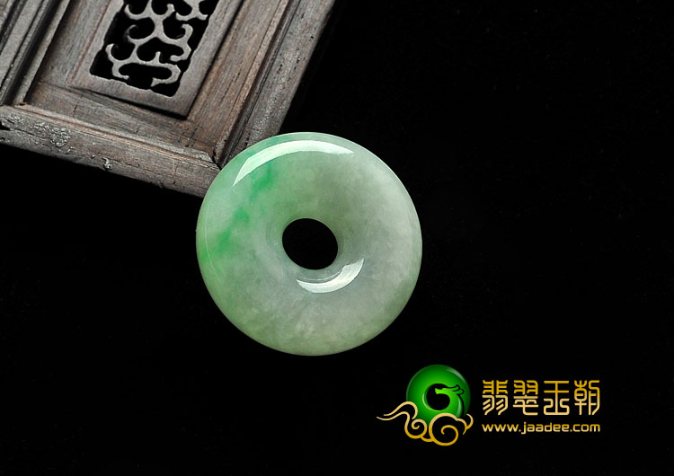 糯冰种飘翠缅甸翡翠A货平安扣挂件