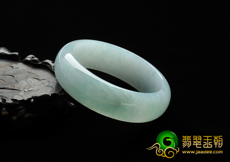 糯冰种晴水缅甸翡翠A货手镯（61.2mm）