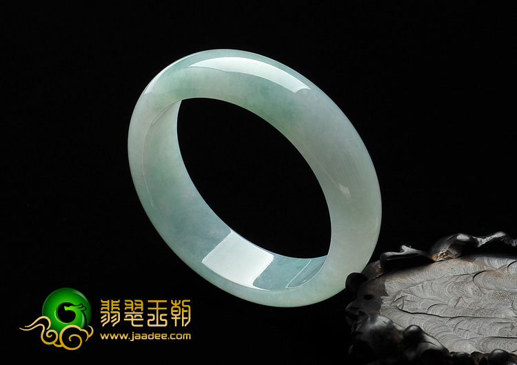 糯冰种晴水缅甸翡翠A货手镯（61.6mm）