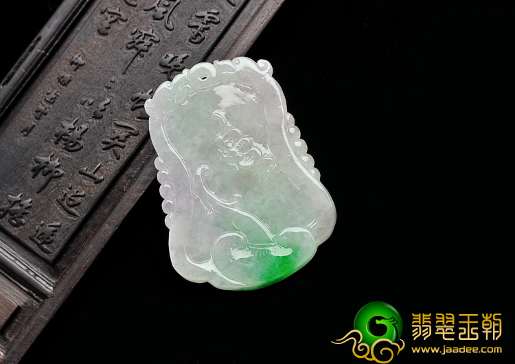 糯冰种春带彩缅甸翡翠A货貔貅送宝挂件
