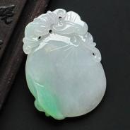 糯冰种飘翠缅甸翡翠A货寿桃挂件