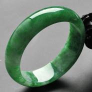 糯冰种翠色满绿缅甸翡翠A货手镯（57.9mm）