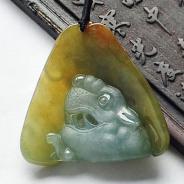 糯冰种褐黄翡缅甸翡翠A货独占鳌头挂件