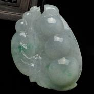 糯冰种飘绿花缅甸翡翠A货如意四季豆挂件