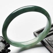 糯冰种晴水缅甸翡翠A货手镯（62.6mm）