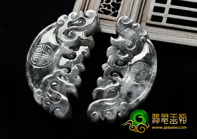 糯冰种（乌鸡种）灰墨色缅甸翡翠A货龙凤钰挂件（一对）