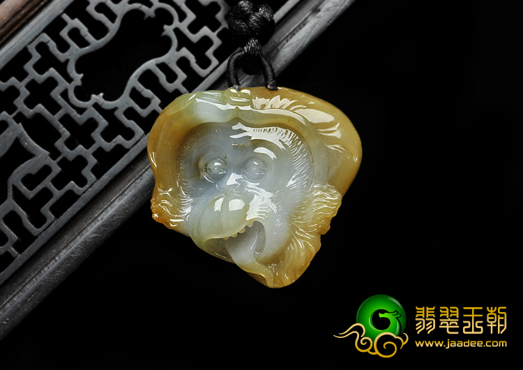 糯冰种褐黄翡缅甸翡翠A货猴头挂件