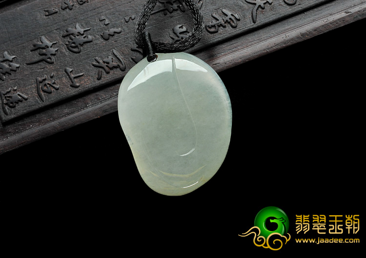 糯冰种晴水缅甸翡翠A货玉佛挂件