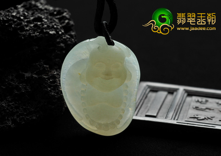 糯冰种晴水缅甸翡翠A货玉佛挂件