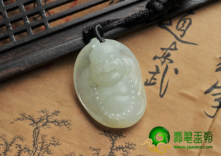 糯冰种晴水缅甸翡翠A货玉佛挂件