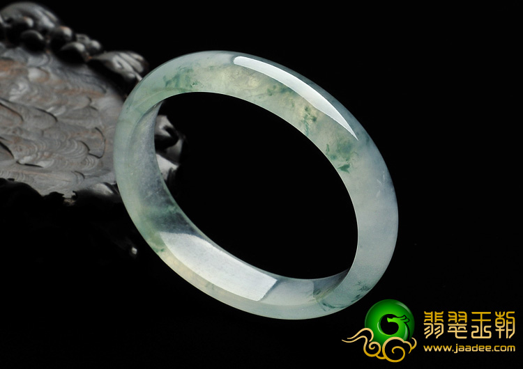 冰玻种飘花缅甸翡翠A货贵妃镯（54.8mm-49.4mm）